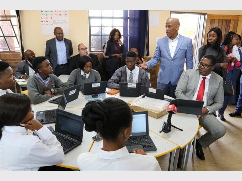 Government of Gauteng: EdTech Deployment screenshot 3